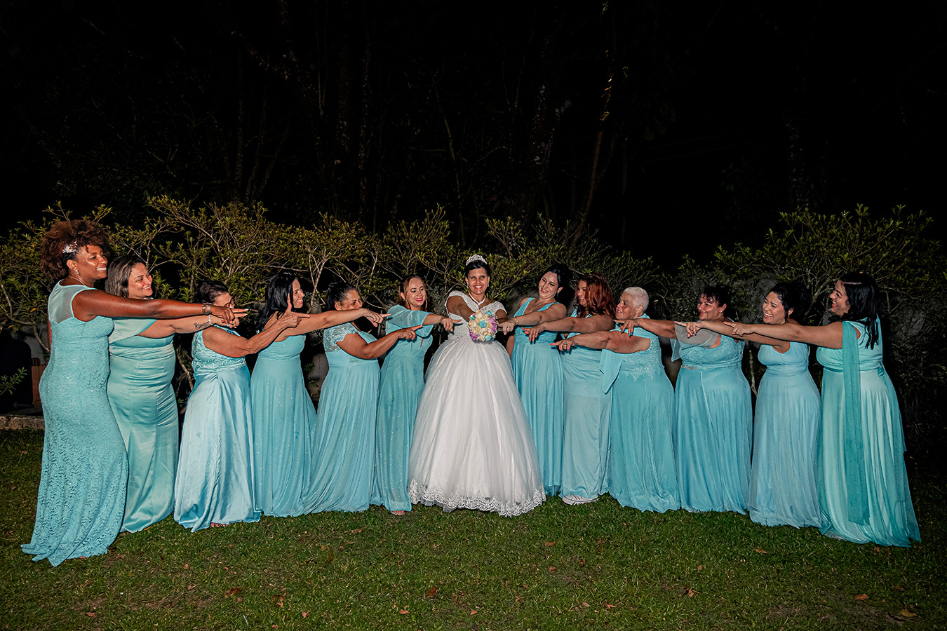Noivos durante casamento